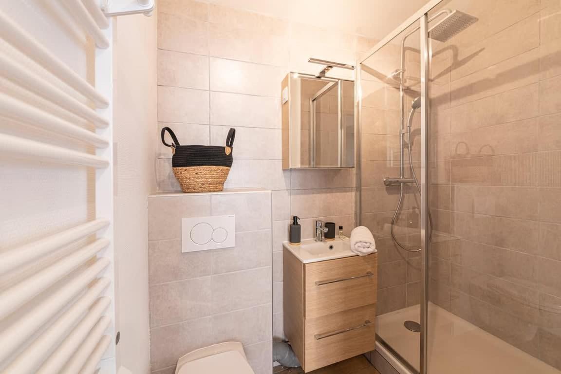 Coquelin - Joli Appartement Renove 렌 외부 사진