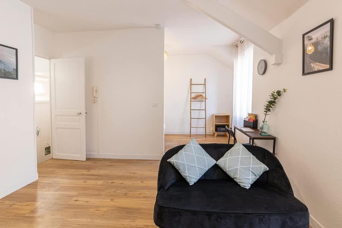 Coquelin - Joli Appartement Renove 렌 외부 사진