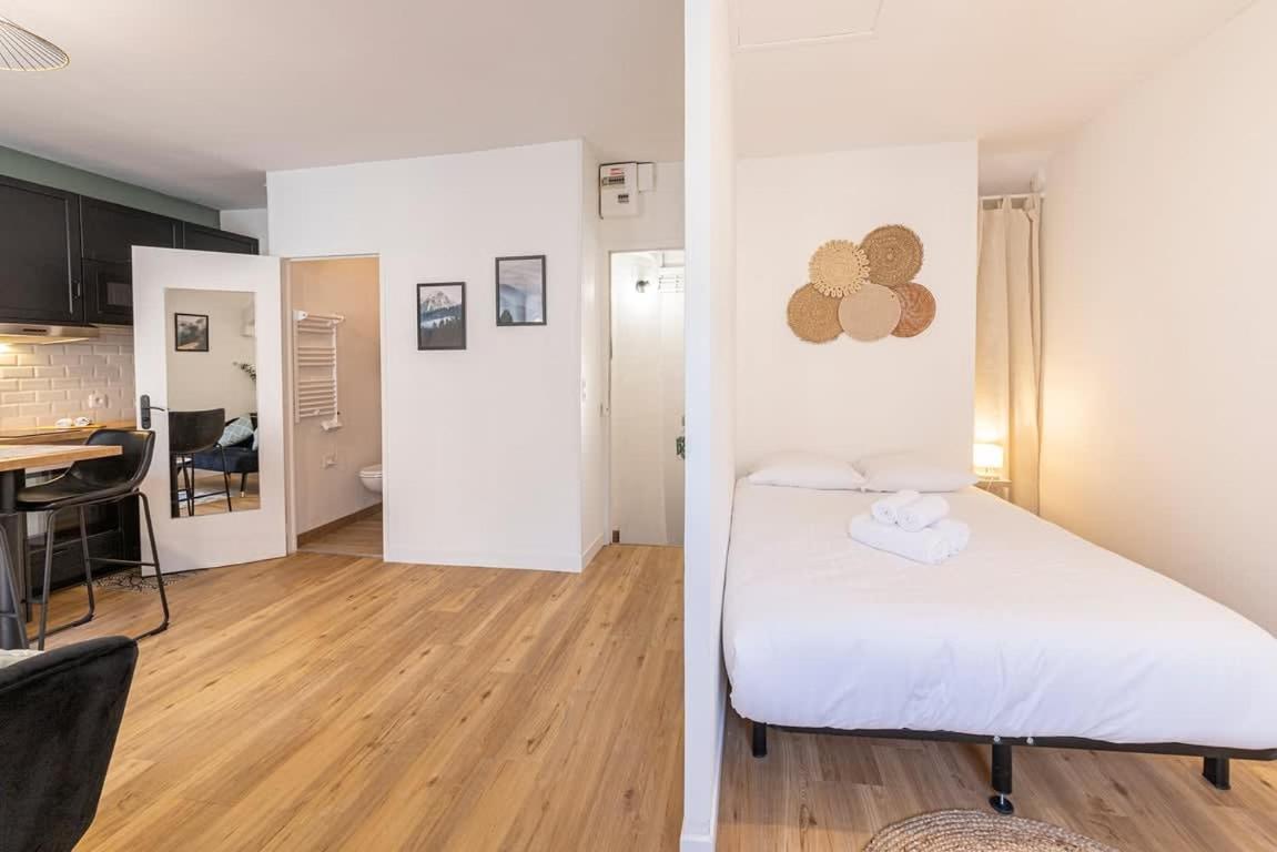 Coquelin - Joli Appartement Renove 렌 외부 사진